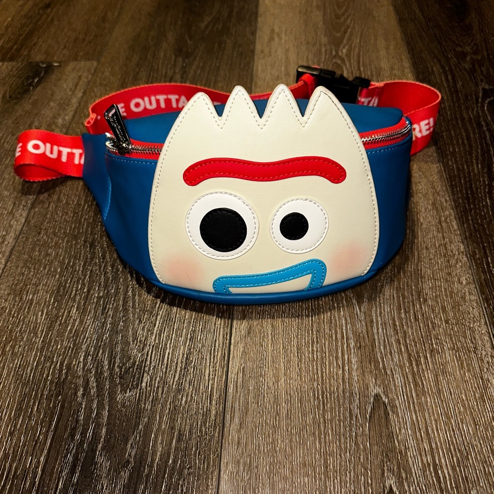 Loungefly Toy Story Forky fanny / hip pack *RARE*